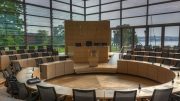 Kieler Landtag, der heute am 18. März 2020 ein Nothilfeprogramm in Höhe von 500 Mio EUR wegen der Coronavirus-Krise beschließen möchte