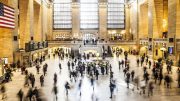 Die Us Notenbank hat den Leitzins um 100 Basispunkte gesenkt